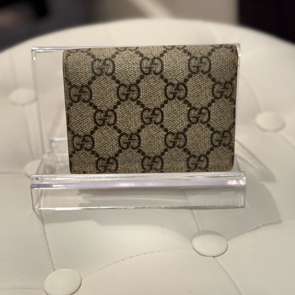 Gucci Supreme GG Cherry Wallet-VGUC - Picture 2 of 12